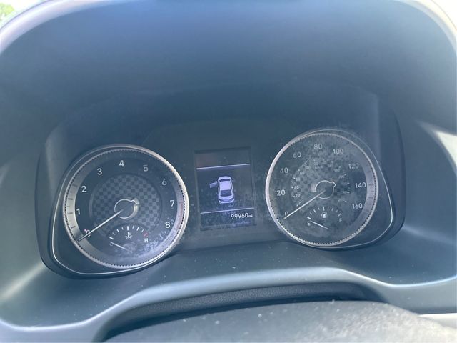 
								2020 Hyundai Elantra SEL Sedan 4D full									