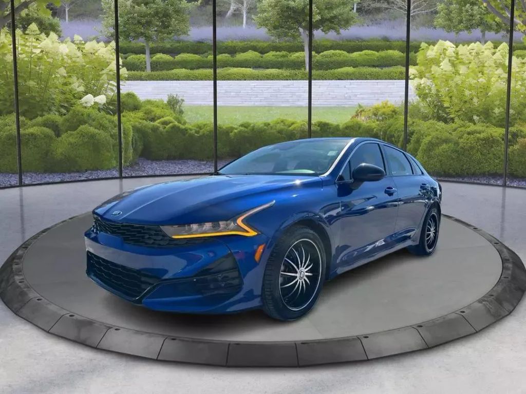 
								2021 Kia K5 GT-Line Sedan 4D full									