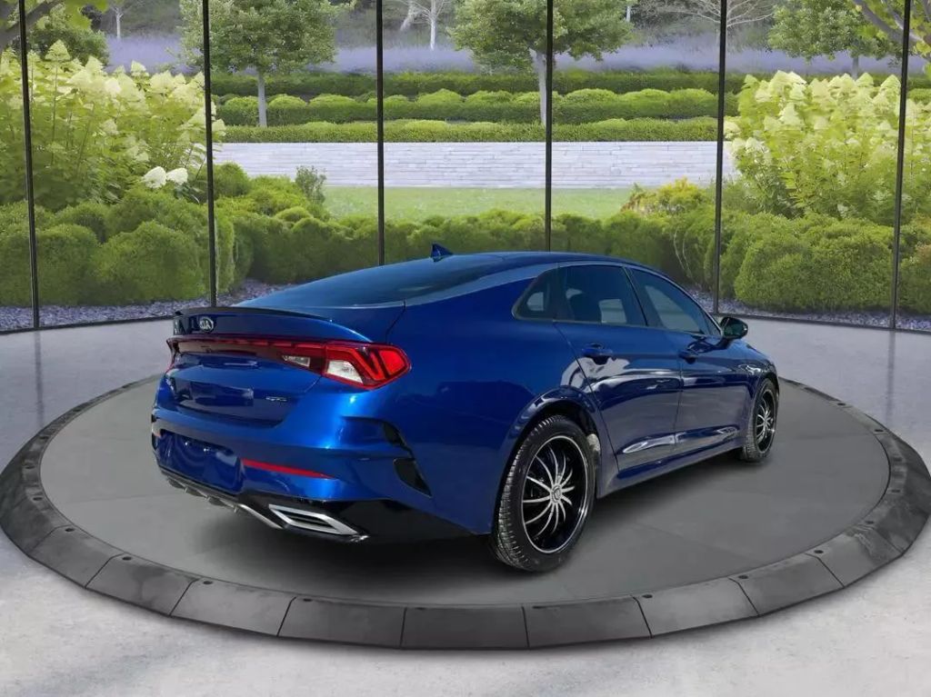 
								2021 Kia K5 GT-Line Sedan 4D full									