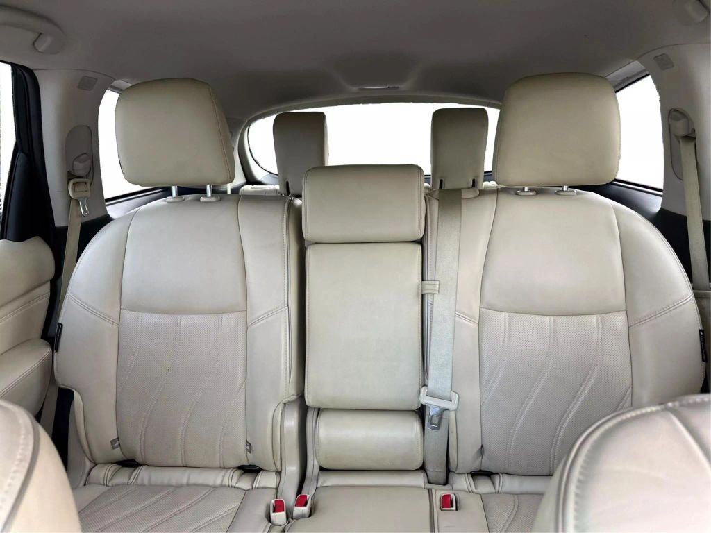 
								2019 INFINITI QX60 LUXE Sport Utility 4D full									