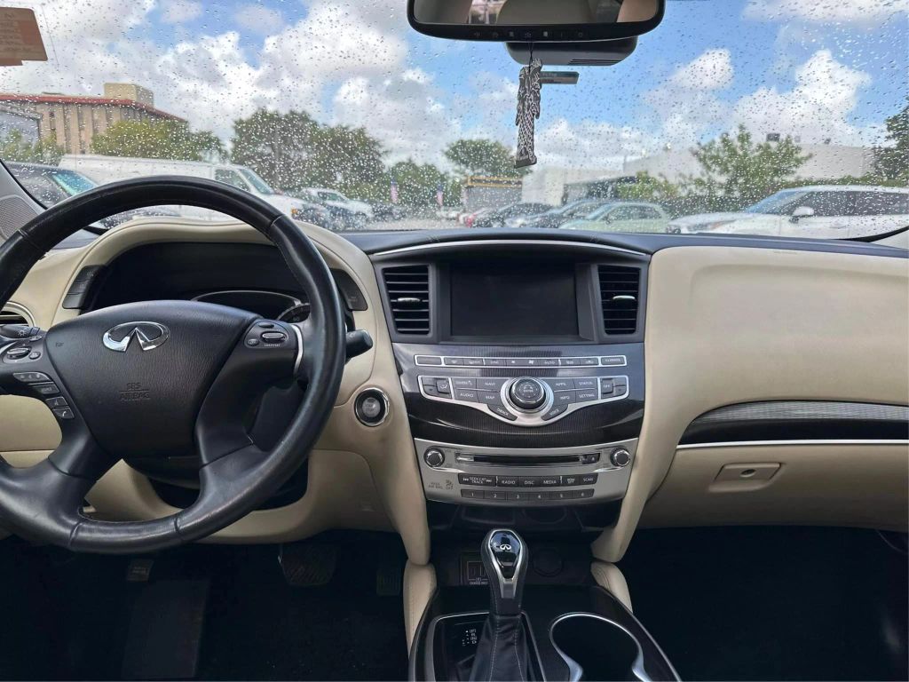 
								2019 INFINITI QX60 LUXE Sport Utility 4D full									