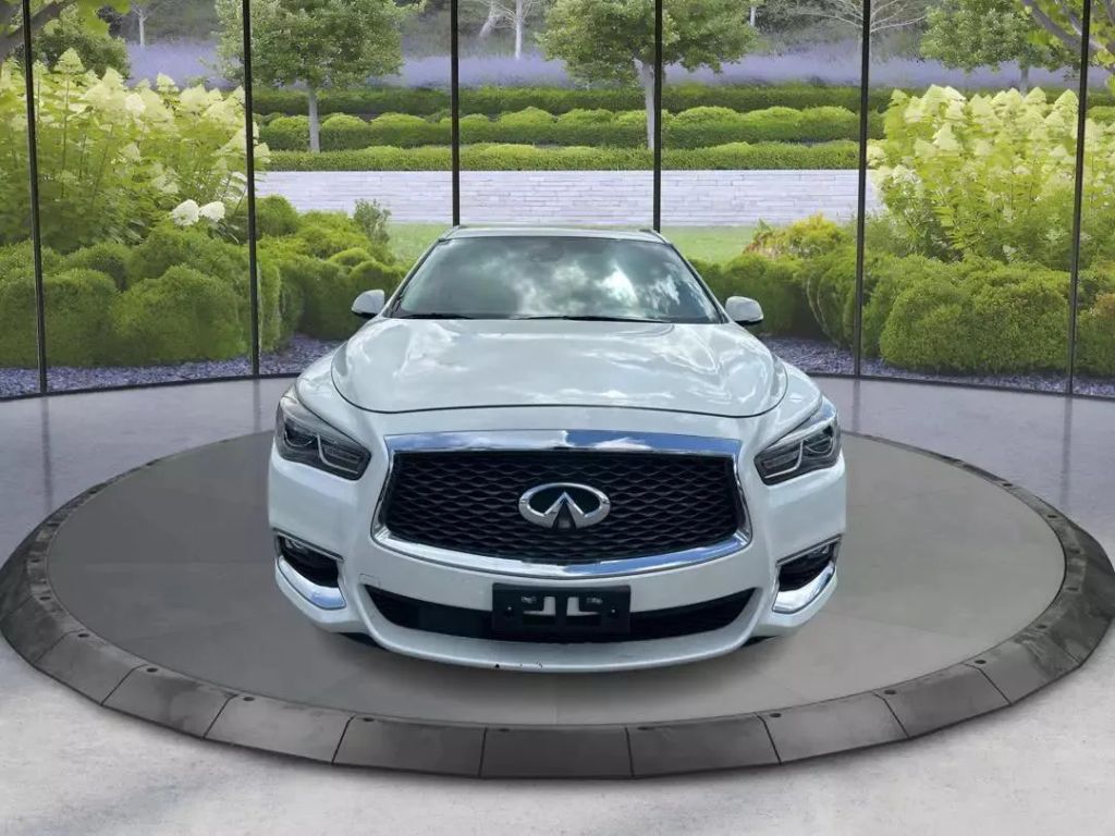 
								2019 INFINITI QX60 LUXE Sport Utility 4D full									