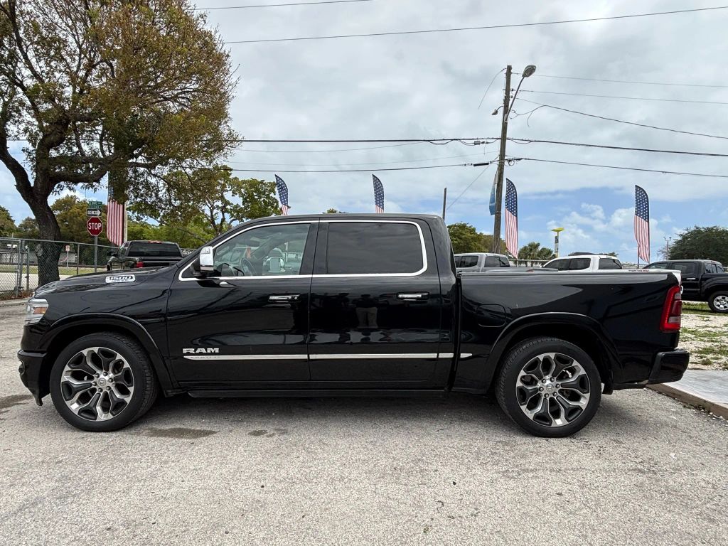 
								2019 Ram 1500 Crew Cab Limited Pickup 4D 5 1/2 ft full									