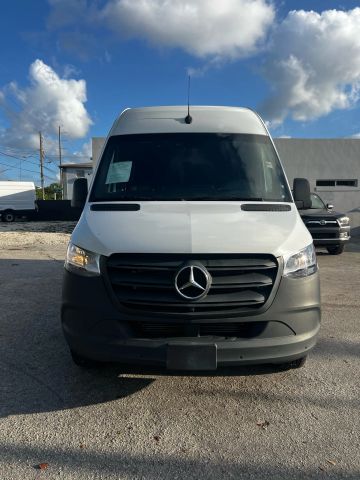 
								2023 Mercedes-Benz Sprinter 2500 Cargo High Roof w/170  WB Van 3D full									