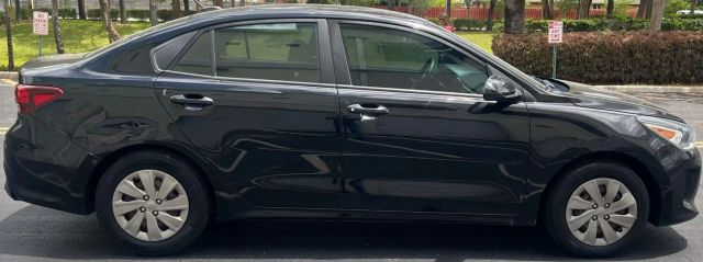 
								2020 Kia Rio LX Sedan 4D full									