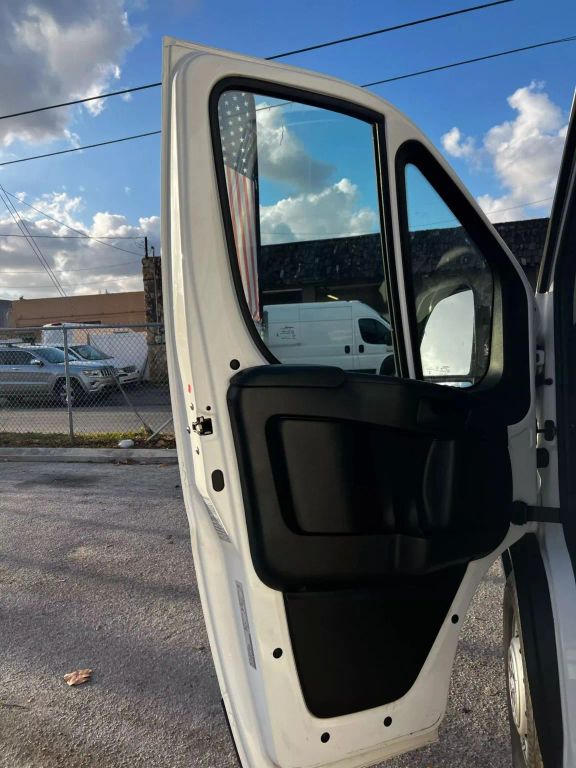 
								2023 Ram ProMaster Cargo Van 2500 High Roof Van 3D full									