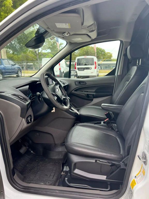 
								2020 Ford Transit Connect Cargo Van XL Van 4D full									