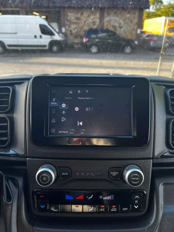 
								2023 Ram ProMaster Cargo Van 2500 High Roof Van 3D full									