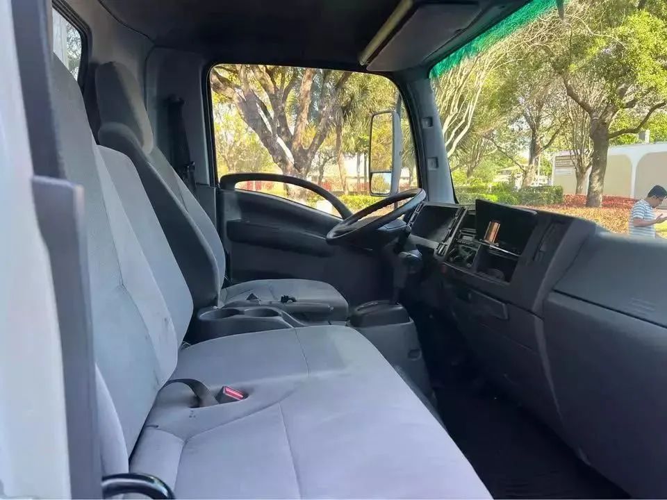 
								2018 IZUSU Med Duty NPR NPR HD Regular full									