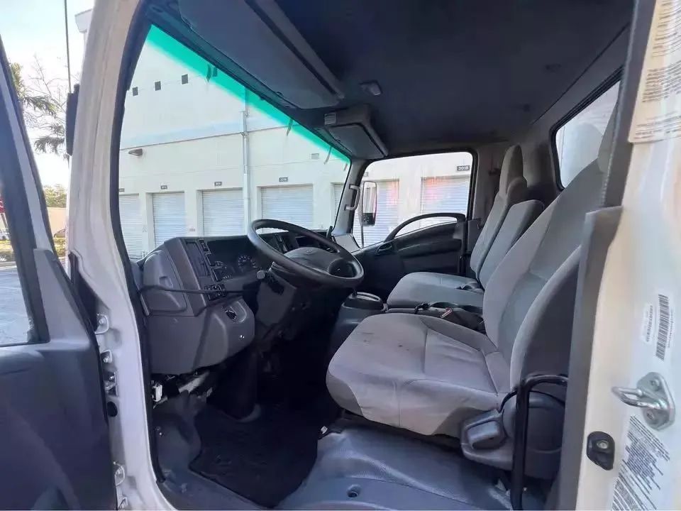 
								2018 IZUSU Med Duty NPR NPR HD Regular full									