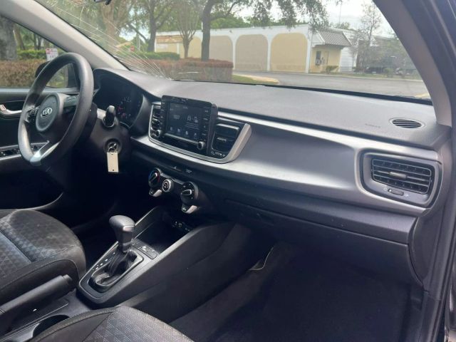 
								2020 Kia Rio LX Sedan 4D full									