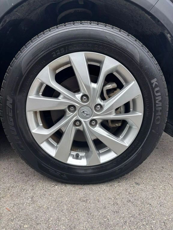 
								2021 Hyundai Tucson SE Sport Utility 4D full									