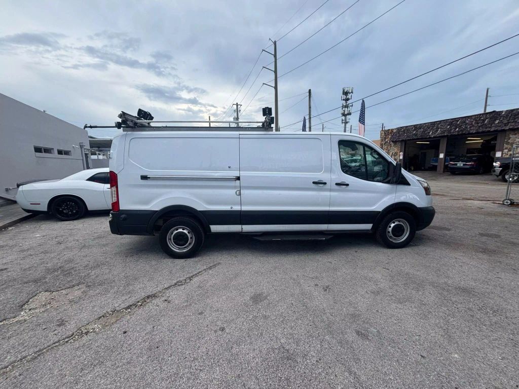 
								2019 Ford Transit 250 Van Low Roof w/Sliding Side Door w/LWB Van 3D full									