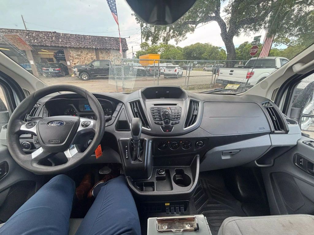 
								2019 Ford Transit 250 Van Low Roof w/Sliding Side Door w/LWB Van 3D full									