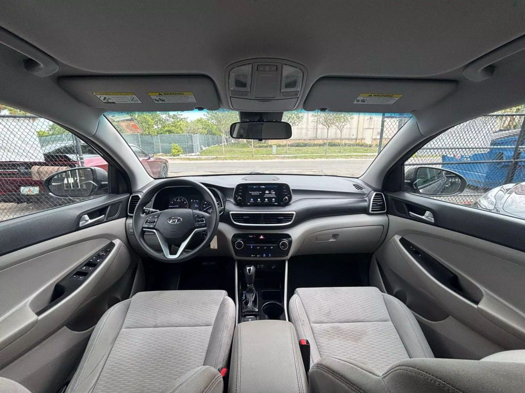 
								2021 Hyundai Tucson SE Sport Utility 4D full									