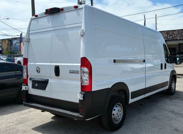 
								2023 Ram ProMaster Cargo Van 2500 High Roof Van 3D full									