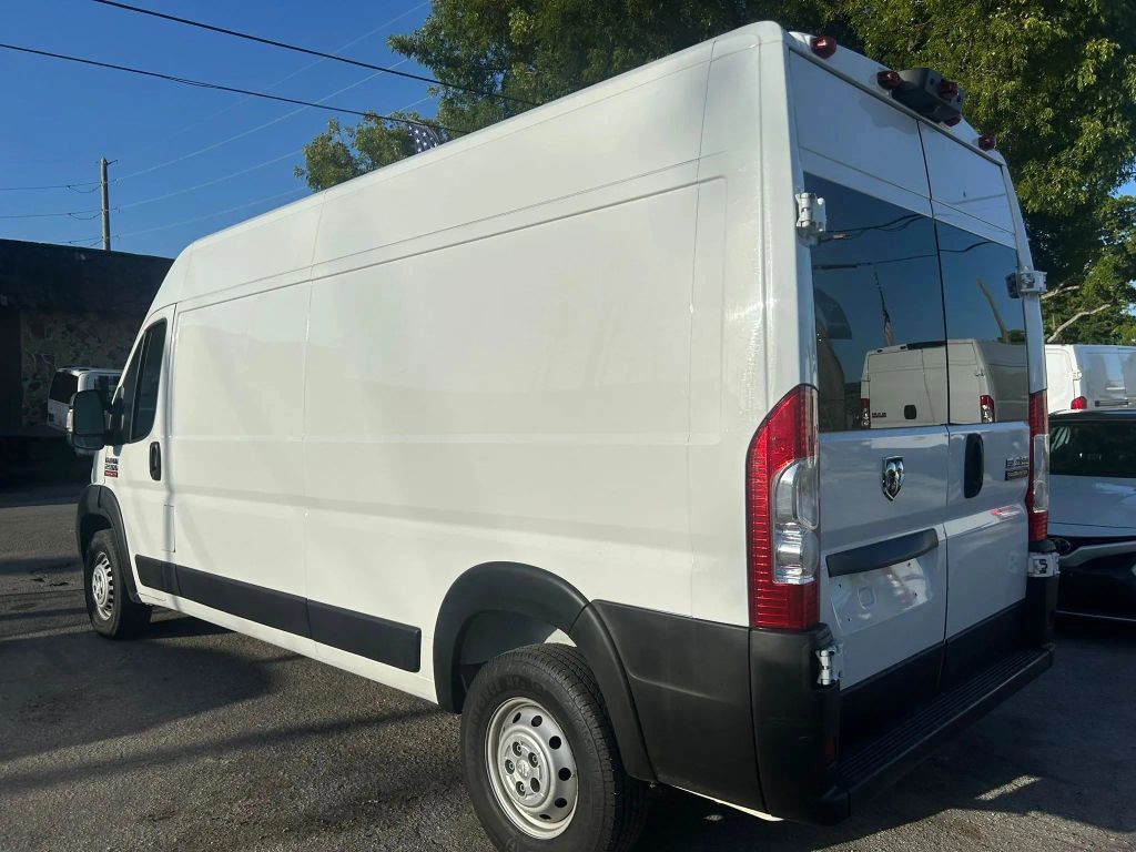 
								2022 Ram ProMaster Cargo Van 2500 High Roof Van 3D full									