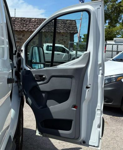 
								2018 Ford Transit 250 Van Low Roof w/Sliding Side Door w/LWB Van 3D full									