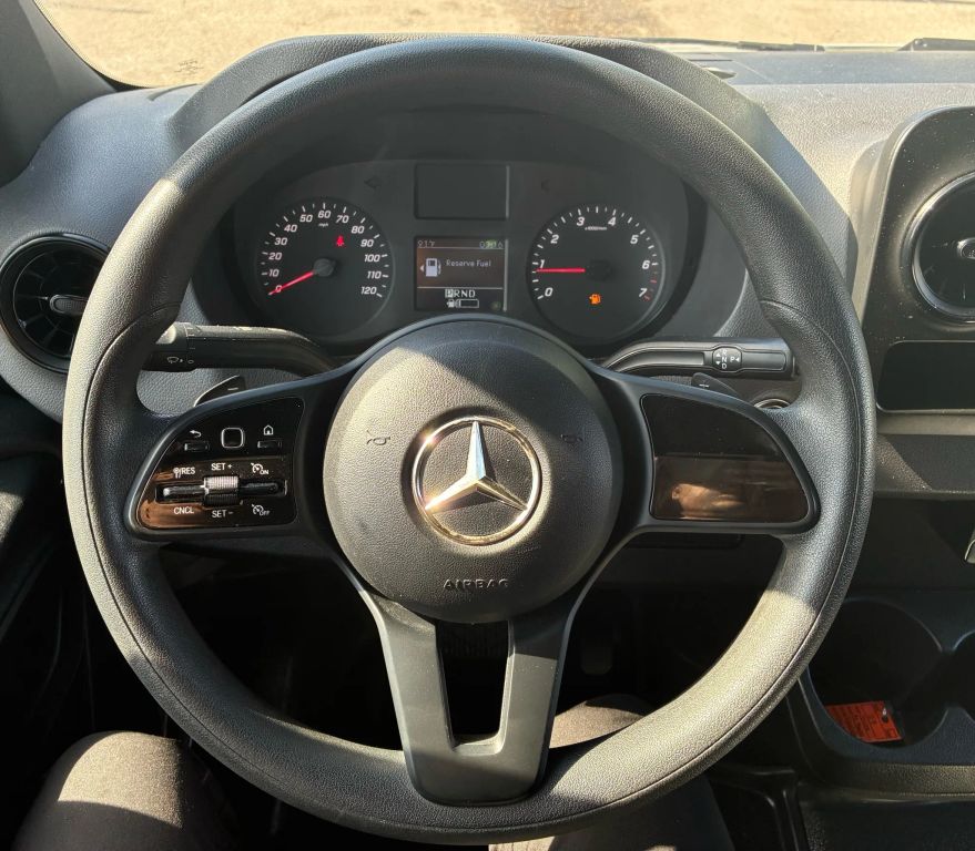 
								2023 Mercedes-Benz Sprinter 2500 Cargo High Roof w/170  WB Van 3D full									