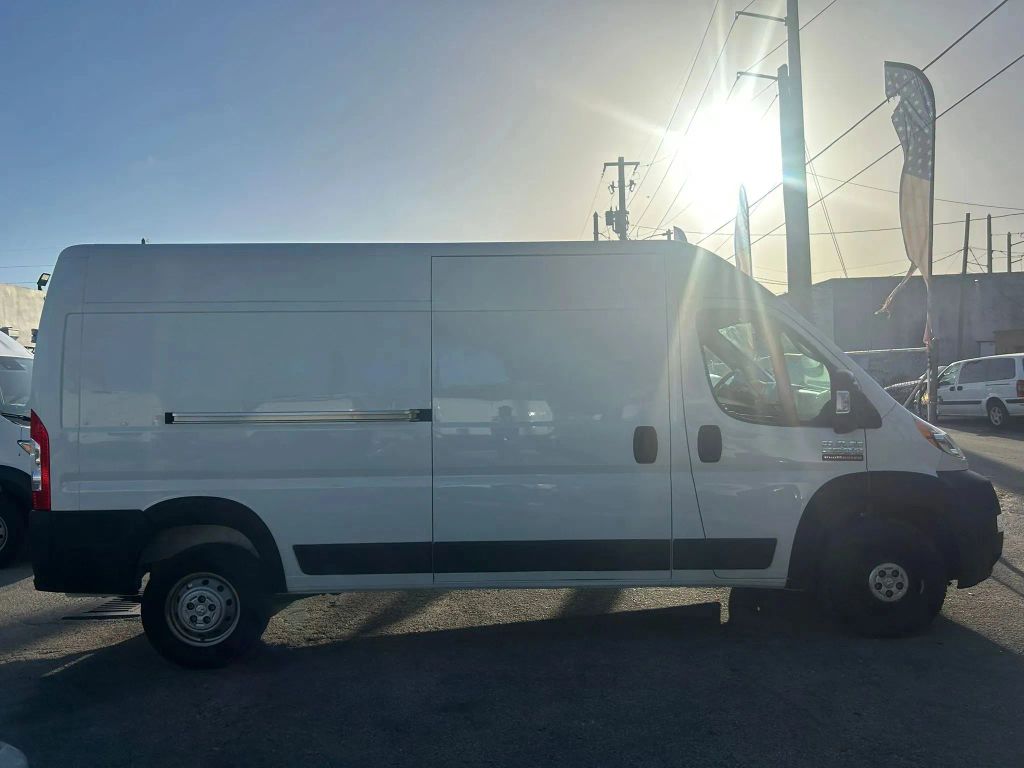 
								2022 Ram ProMaster Cargo Van 2500 High Roof Van 3D full									