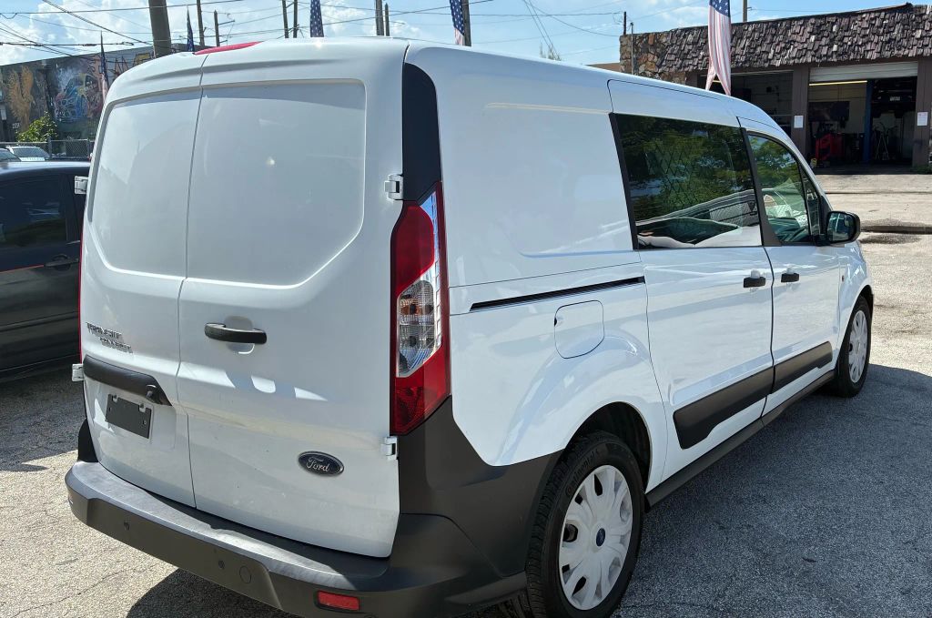 
								2019 Ford Transit Connect Cargo XL Van 4D full									