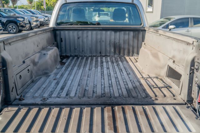 
								2017 Toyota Tacoma Access Cab SR Pickup 4D 6 ft full									