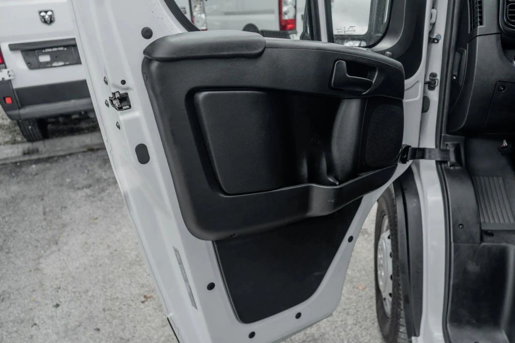 
								2023 Ram ProMaster Cargo Van 3500 High Roof Extended Van 3D full									