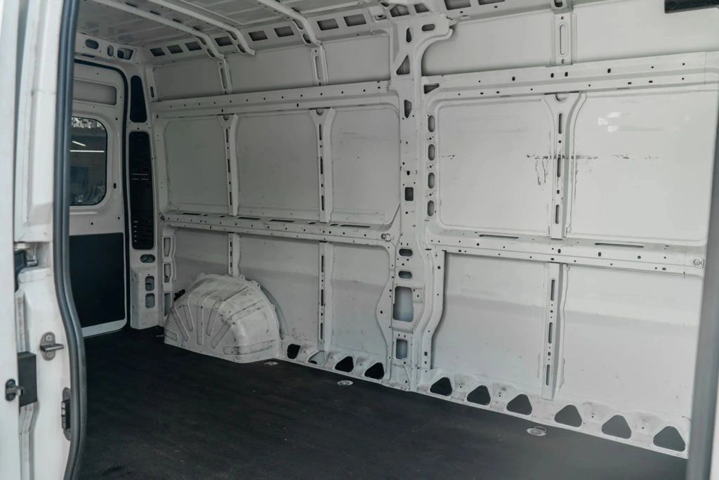 
								2022 Ram ProMaster Cargo Van 2500 High Roof Van 3D full									