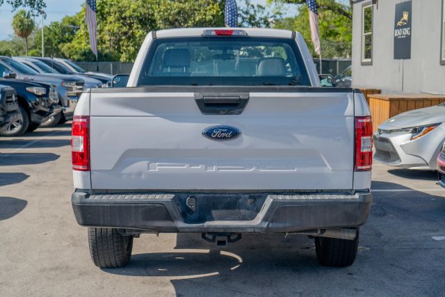 
								2020 Ford F150 Regular Cab XL Pickup 2D 8 ft full									