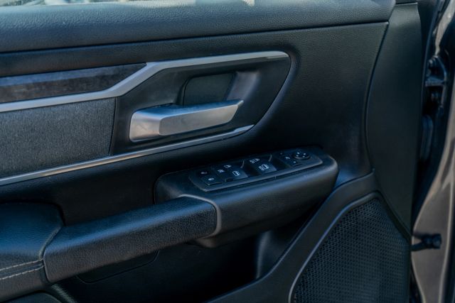 
								2022 Ram 1500 Crew Cab Big Horn Pickup 4D 5 1/2 ft full									