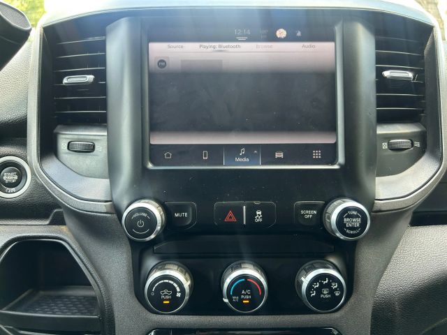 
								2022 Ram 3500 Crew Cab & Chassis Tradesman Cab & Chassis 4D full									