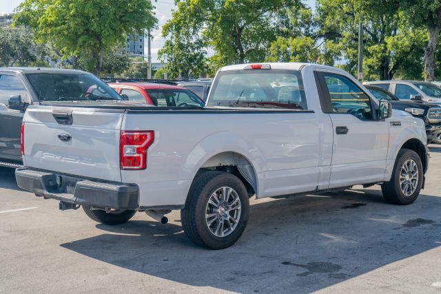 
								2020 Ford F150 Regular Cab XL Pickup 2D 8 ft full									