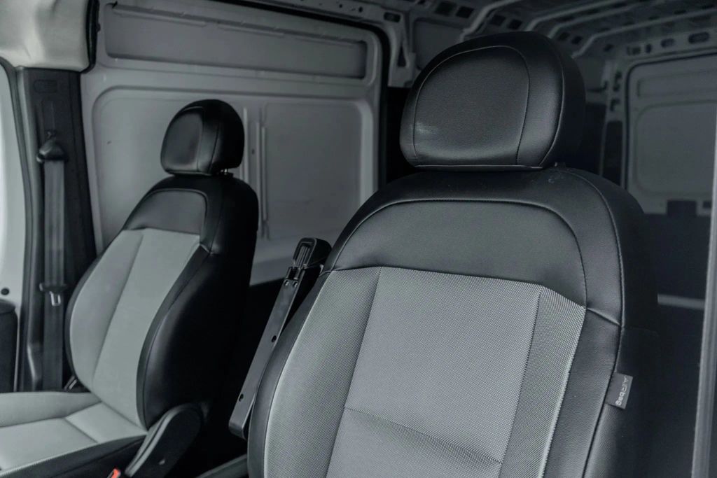 
								2023 Ram ProMaster Cargo Van 3500 High Roof Extended Van 3D full									