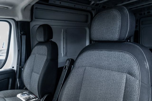 
								2023 Ram ProMaster Cargo Van 2500 High Roof Van 3D full									