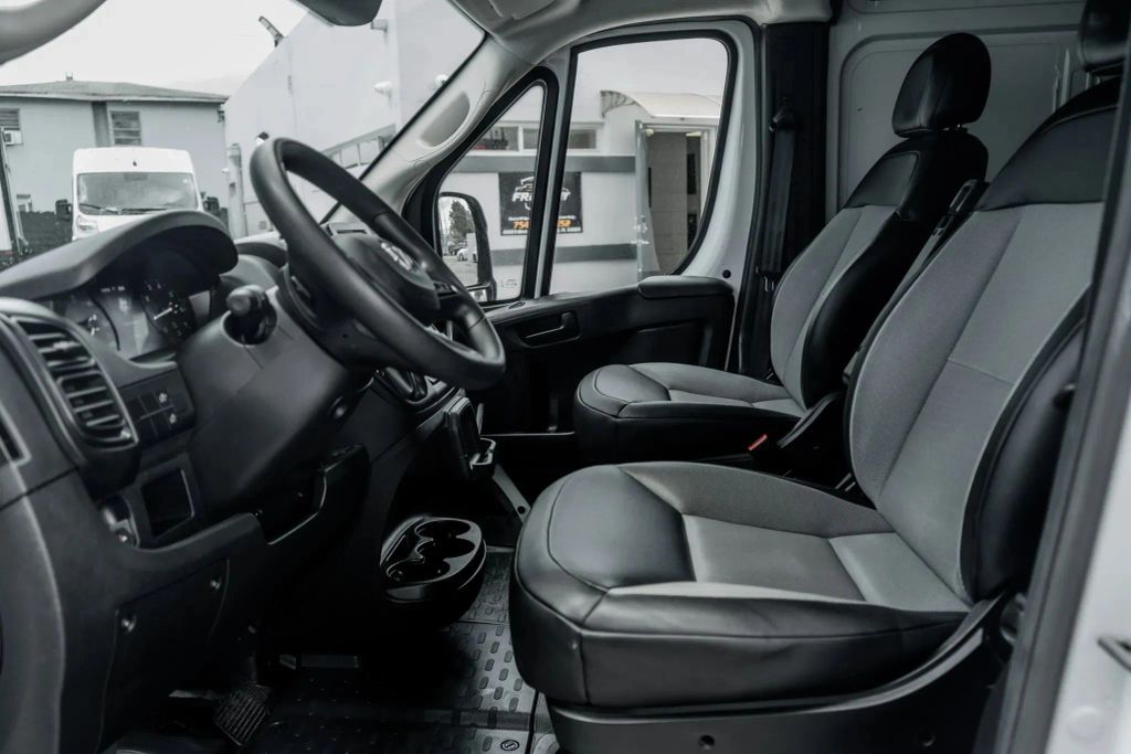 
								2023 Ram ProMaster Cargo Van 3500 High Roof Extended Van 3D full									