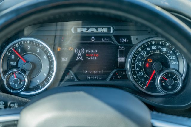 
								2022 Ram 1500 Crew Cab Big Horn Pickup 4D 5 1/2 ft full									