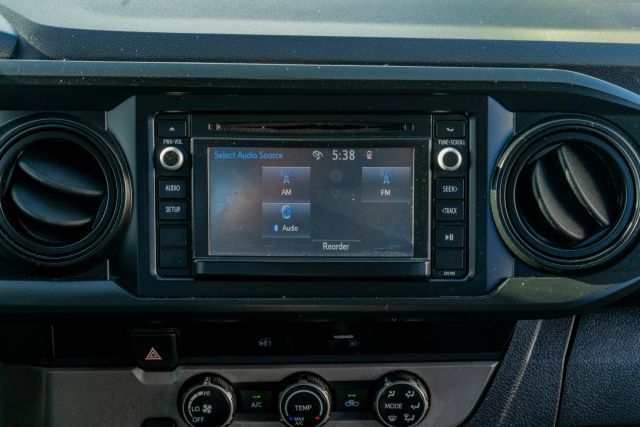 
								2017 Toyota Tacoma Access Cab SR Pickup 4D 6 ft full									