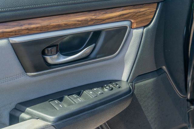 
								2020 Honda CR-V EX Sport Utility 4D full									