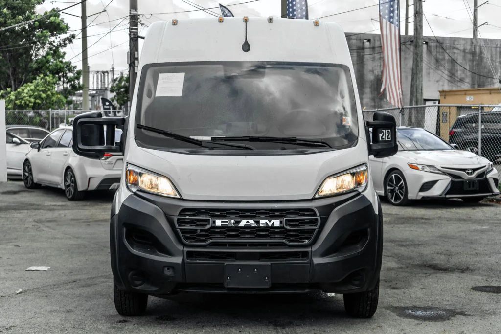 
								2023 Ram ProMaster Cargo Van 2500 High Roof Van 3D full									
