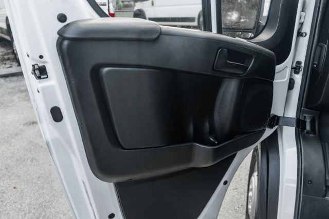 
								2023 Ram ProMaster Cargo Van 2500 High Roof Van 3D full									