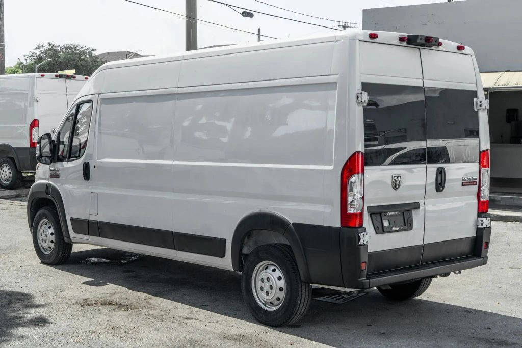 
								2022 Ram ProMaster Cargo Van 2500 High Roof Van 3D full									