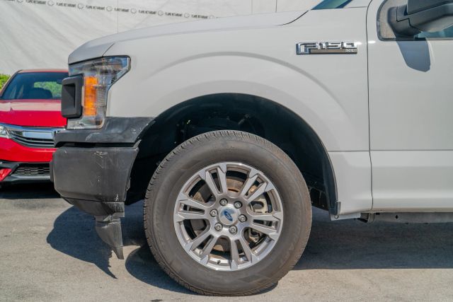 
								2020 Ford F150 Regular Cab XL Pickup 2D 8 ft full									