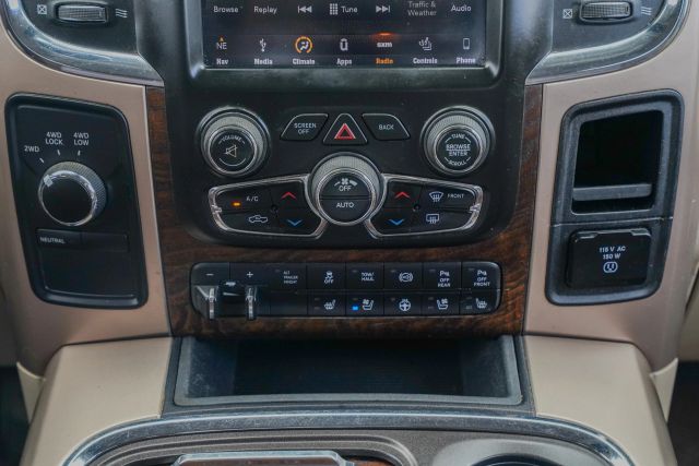 
								2018 Ram 3500 Crew Cab Laramie Longhorn Pickup 4D 8 ft full									