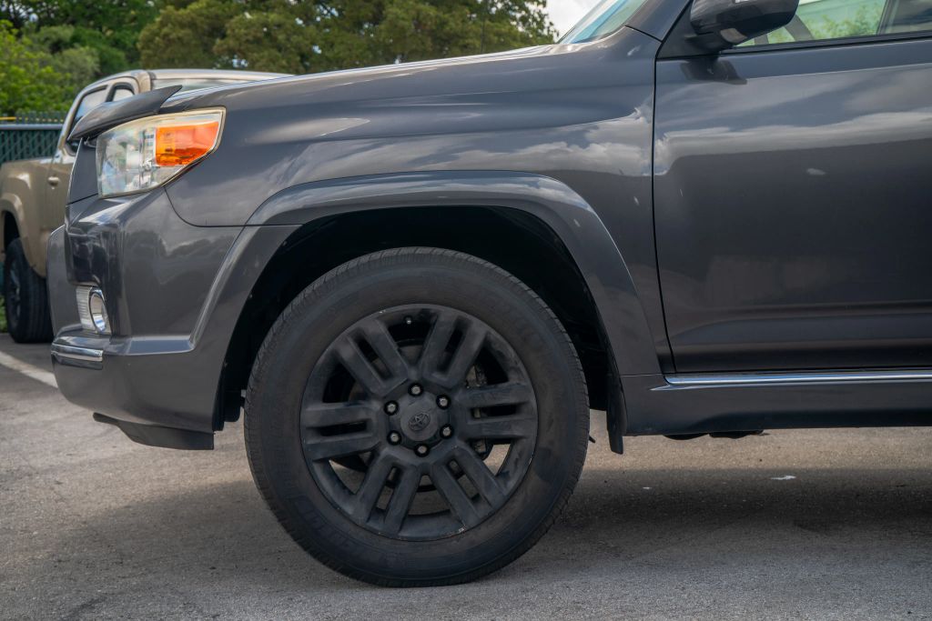 
								2012 Toyota 4Runner Limited Sport Utility 4D full									