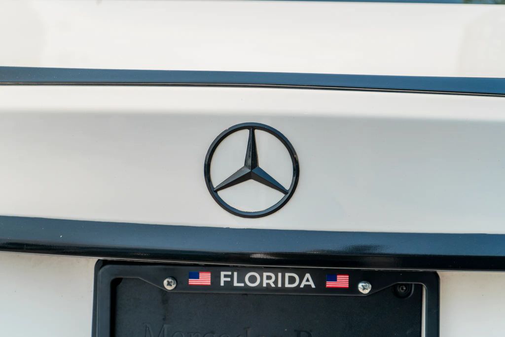 
								2020 Mercedes-Benz Mercedes-AMG C-Class C 43 AMG Sedan 4D full									