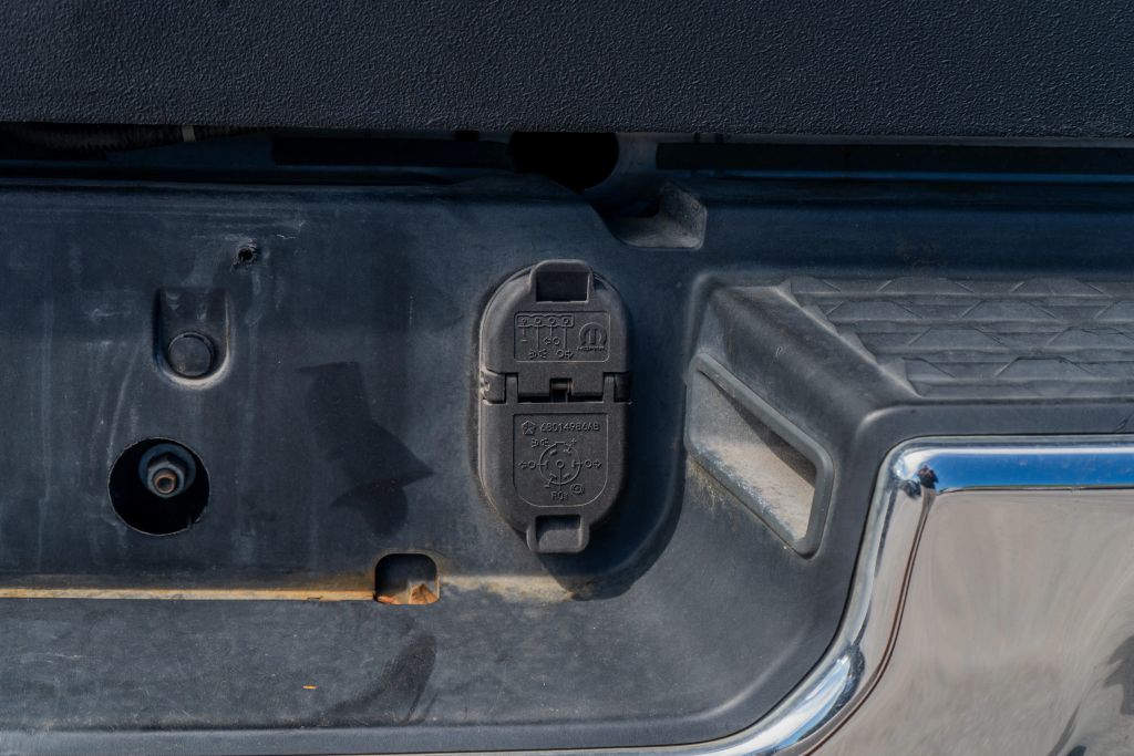 
								2019 Ram 2500 Mega Cab Laramie Pickup 4D 6 1/3 ft full									