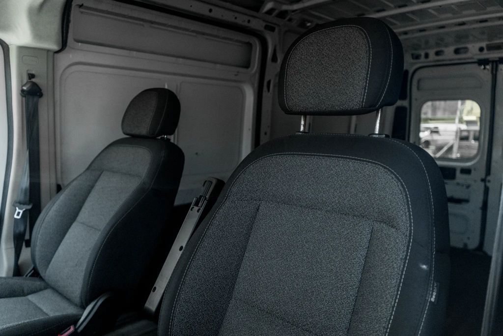 
								2022 Ram ProMaster Cargo Van 3500 High Roof Extended Van 3D full									