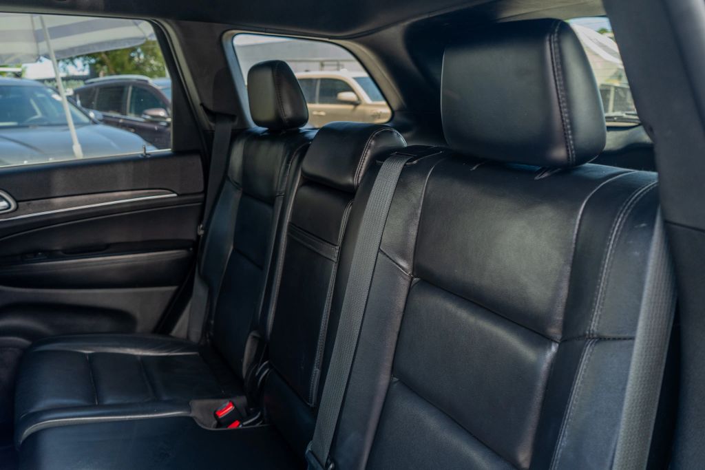 
								2018 Jeep Grand Cherokee Limited Sport Utility 4D full									