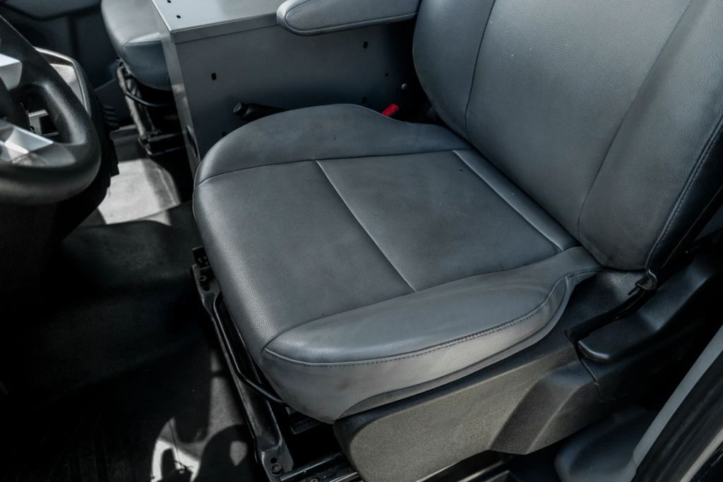 
								2017 Ford Commercial Transit Commercial Vans 350 HD Chassis Cab 178 full									