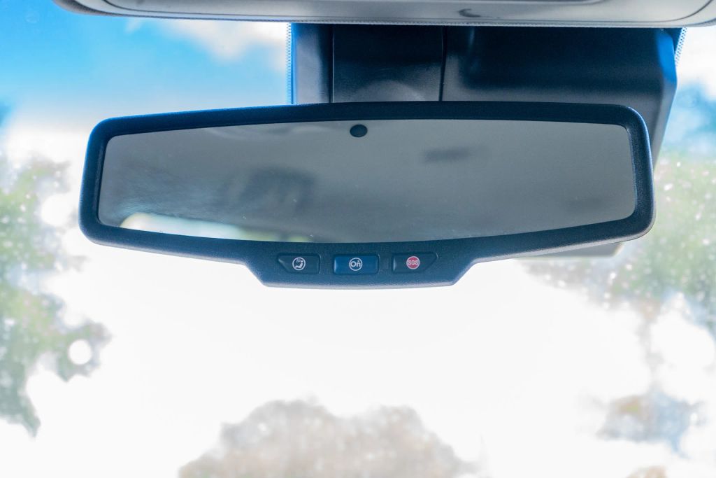 
								2017 Chevrolet Suburban LT Sport Utility 4D full									